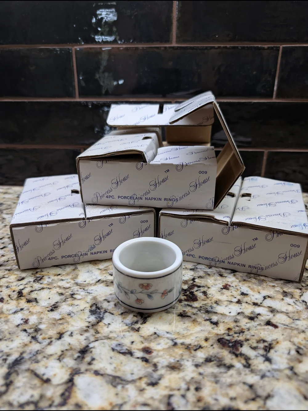 Princess House White Floral Porcelain Napkin Rings (3 Sets of 4 - 12 Total)
